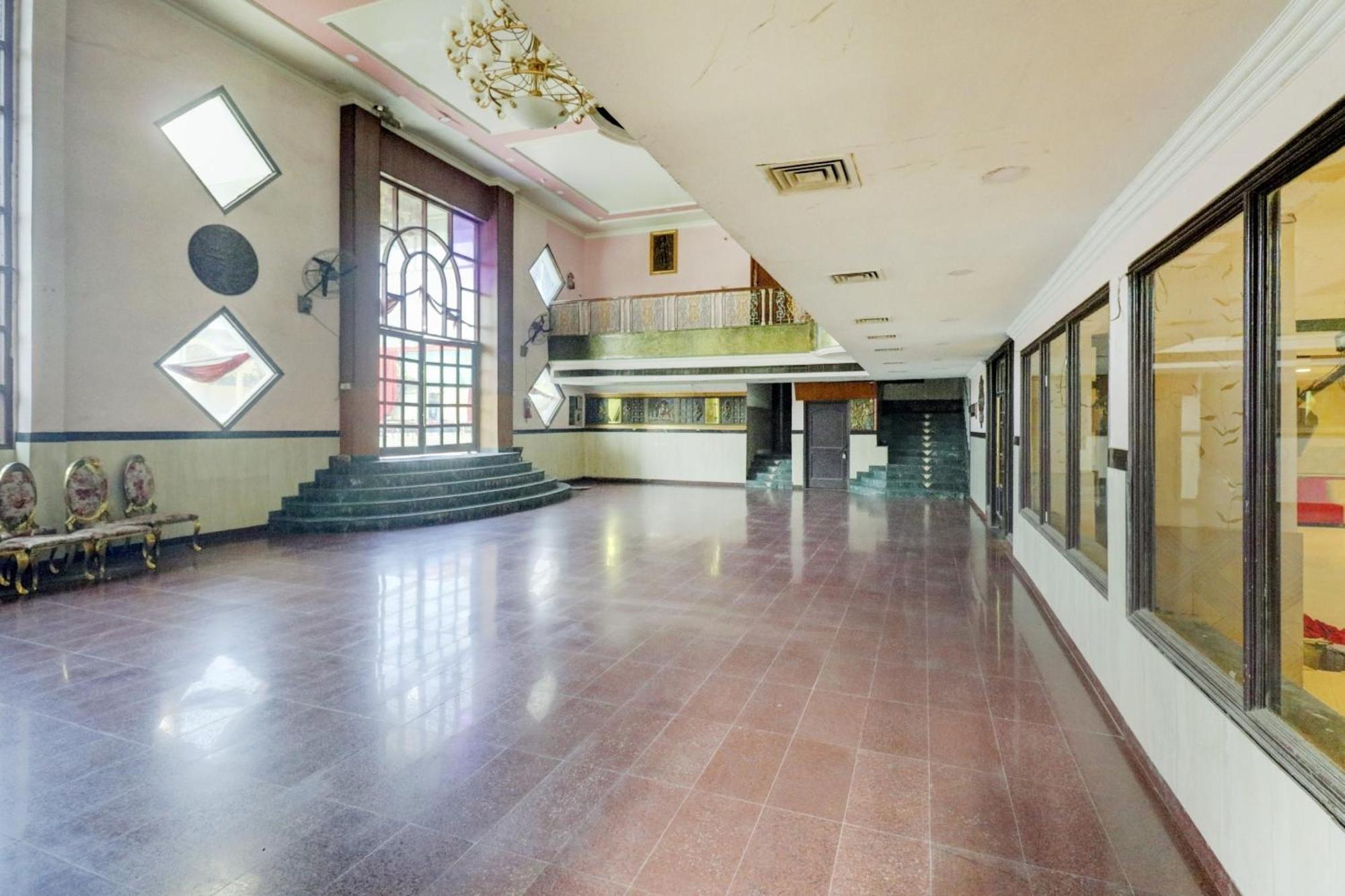 Hotel O Mukut Mahal Meerut Exterior foto